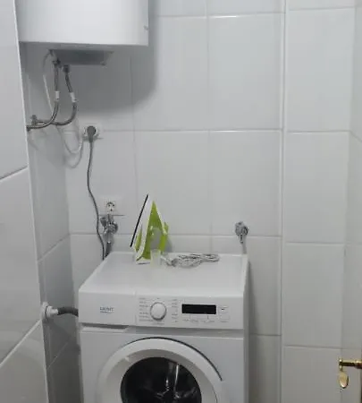 Heated Pool,parking,air,wifi פאלם-מאר