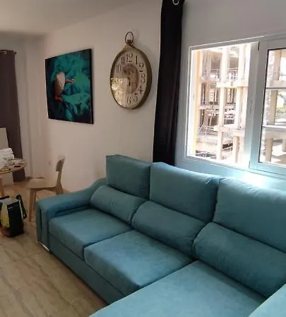 Heated Pool,parking,air,wifi Appartement *