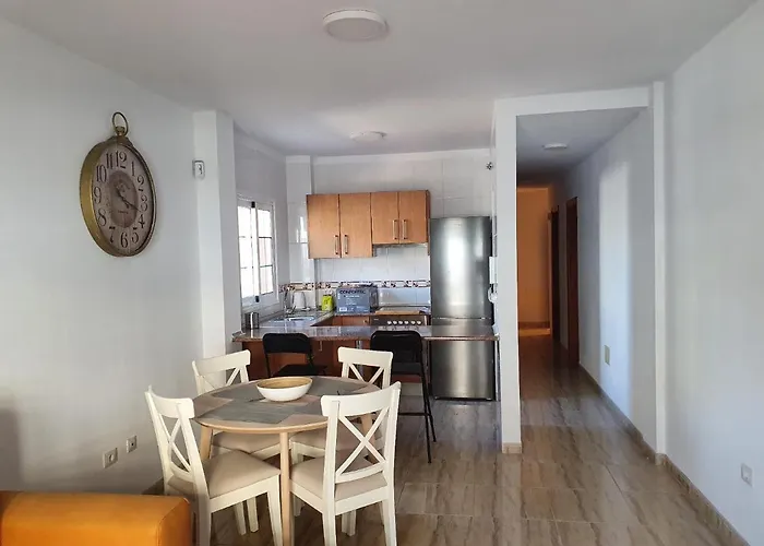 Heated Pool,parking,air,wifi Appartement