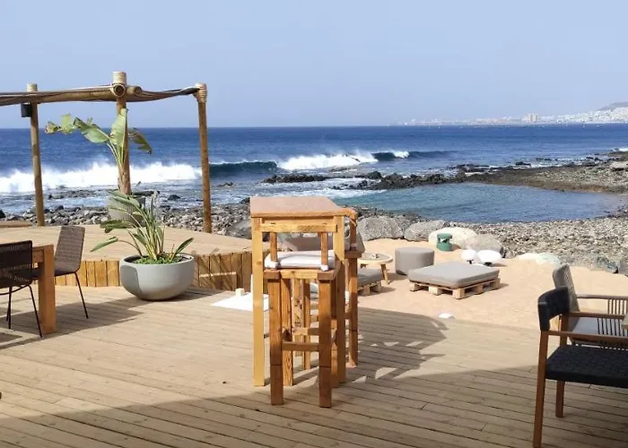 Heated Pool,parking,air,wifi * Palm-mar