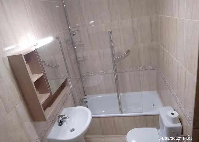 Heated Pool,parking,air,wifi Appartement