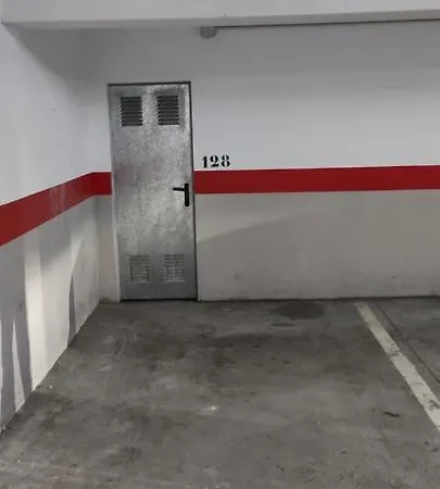 Heated Pool,parking,air,wifi 公寓 *