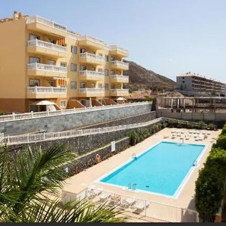 Heated Pool,parking,air,wifi Palm-mar