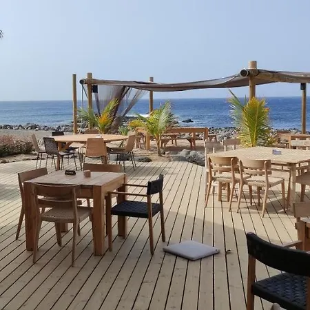 Apartament Heated Pool,parking,air,wifi *